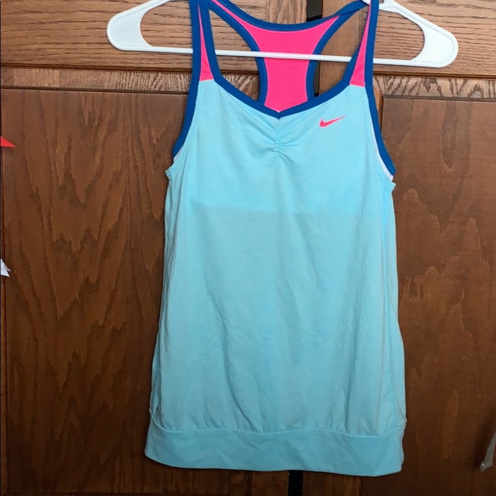 Nike Razorback tank top